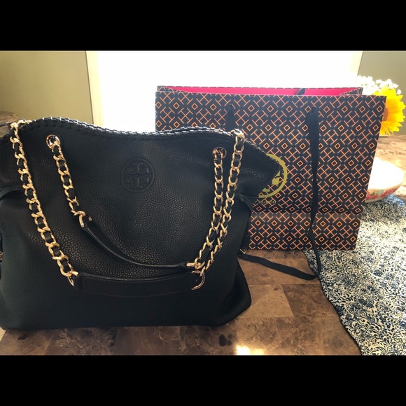 Tory Burch Handbags - Tory Burch Black Shoulder Bag! Gently used!